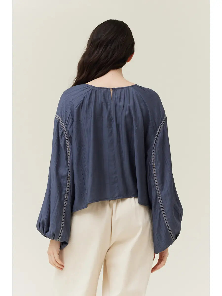 Lace Trim Mixed Blouse