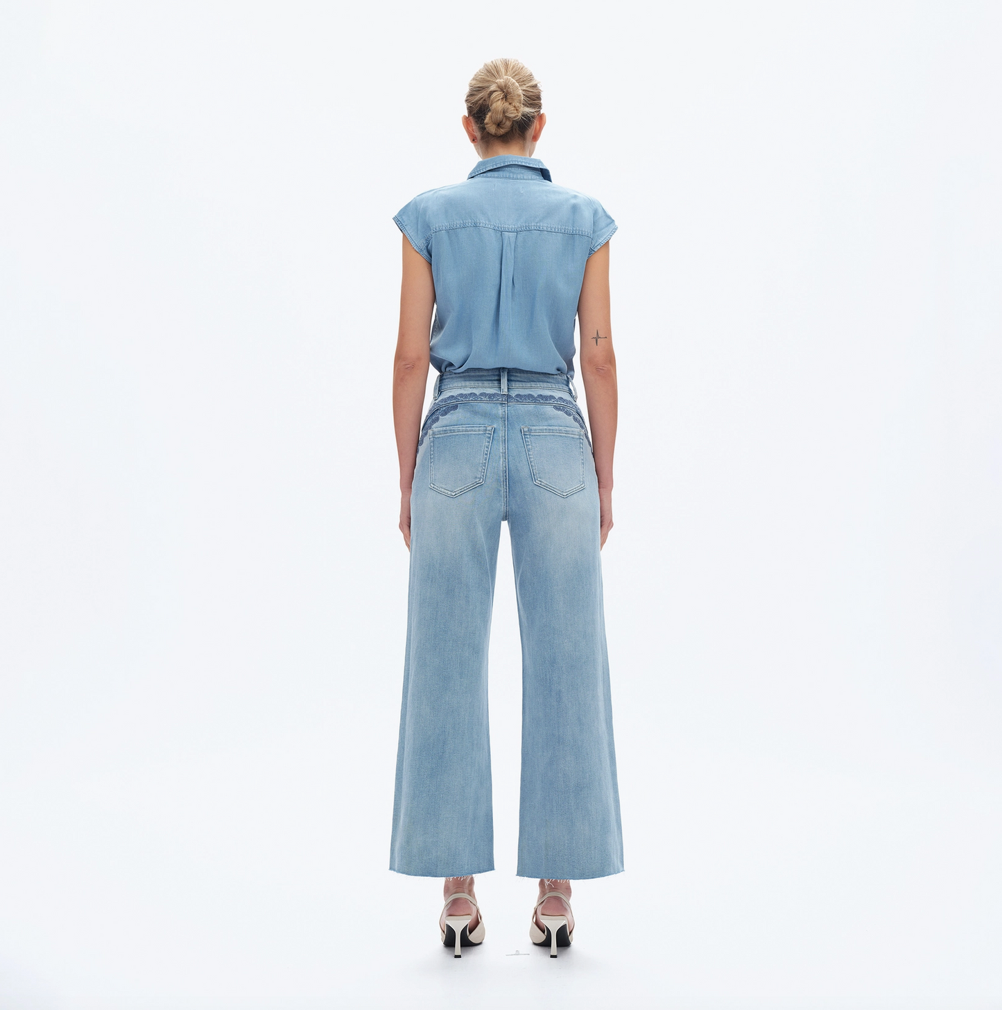 Pinewoods Wide Leg Jeans