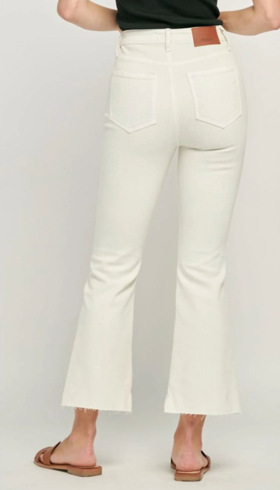 Happi Step Hem Cropped Flare