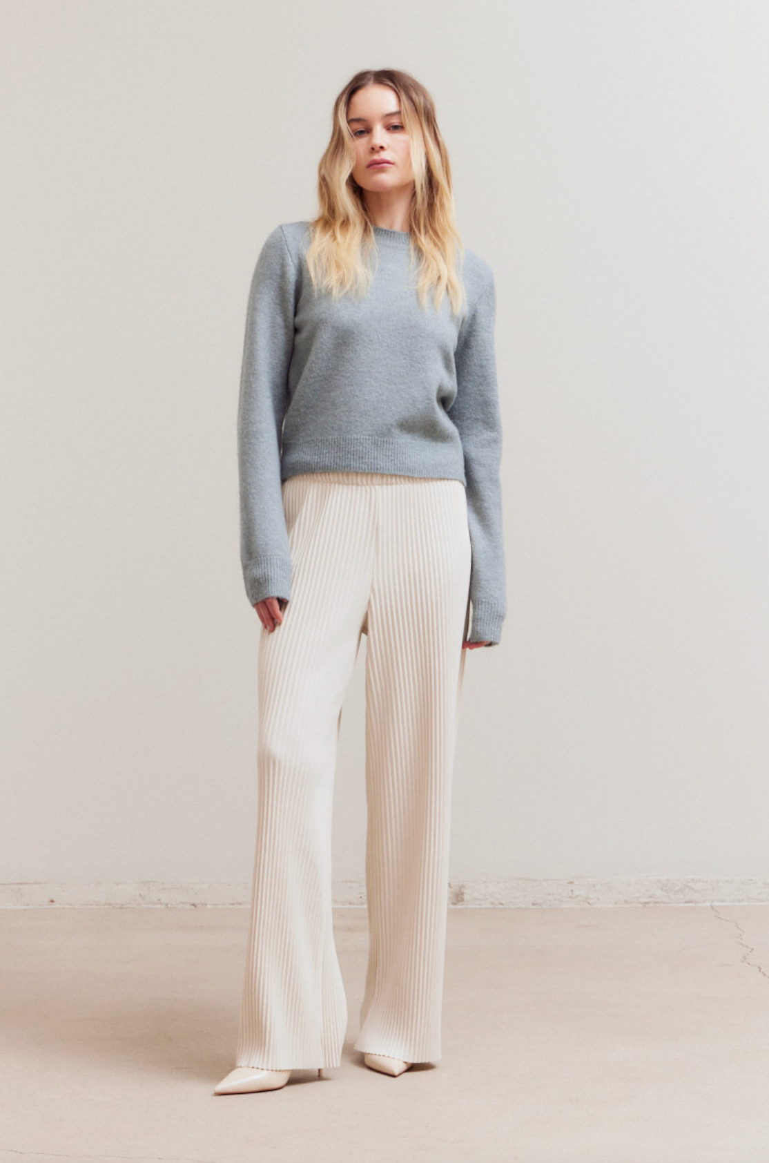 Basic Crew Neck Sweater