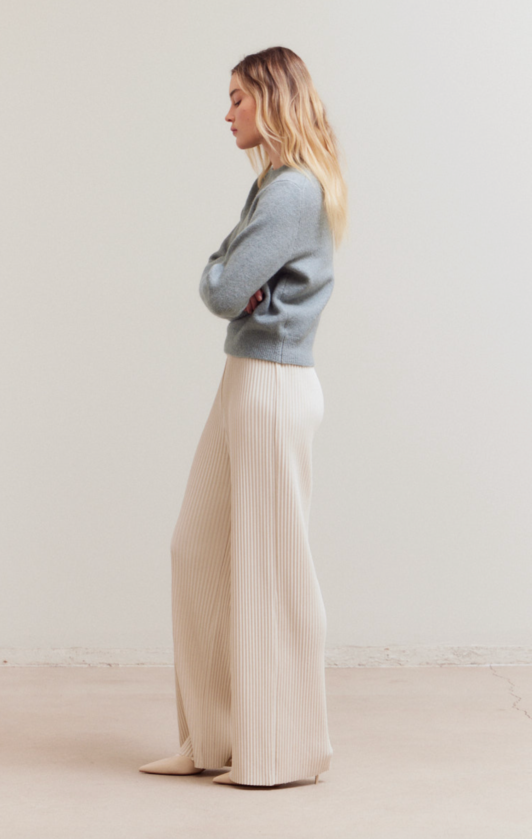 Basic Crew Neck Sweater