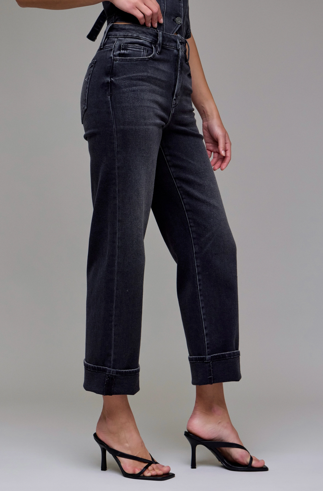 Cuffed Charcoal Straight