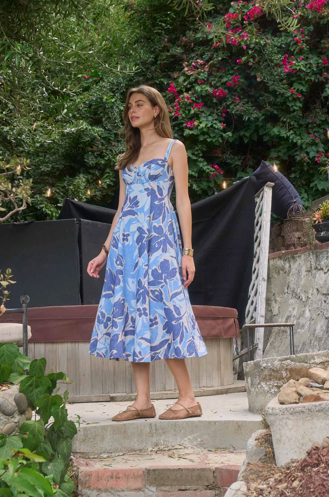 Floral Sweetheart Midi Dress