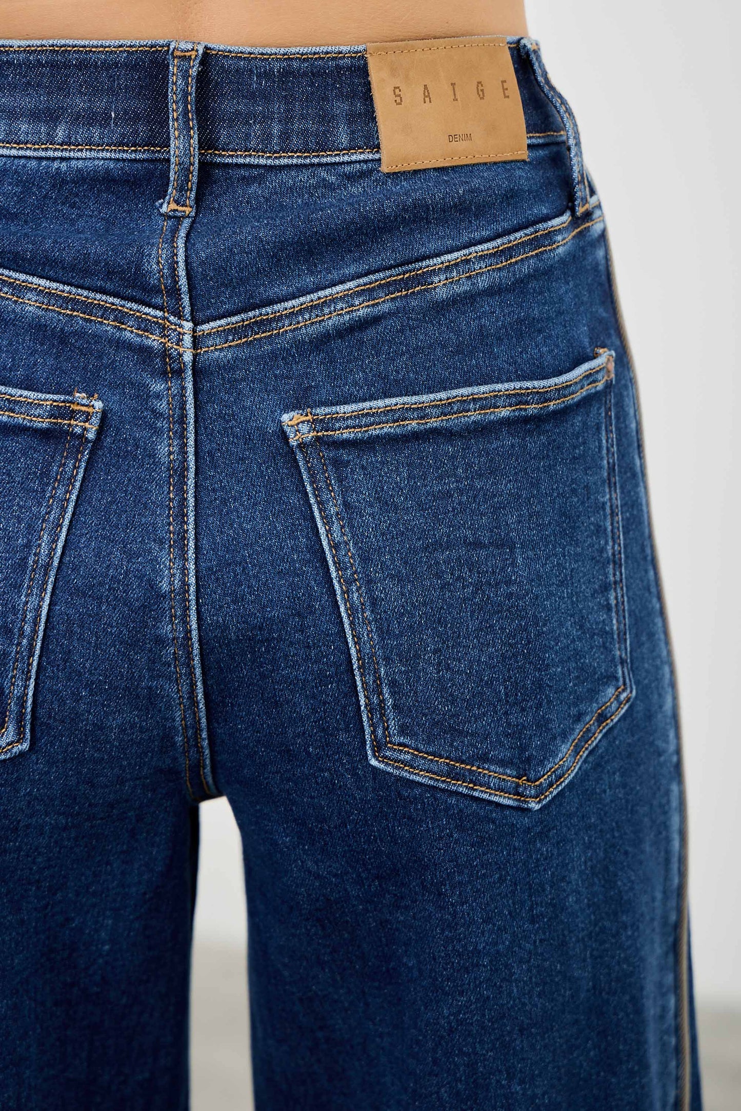 Dolly Barrel Jeans