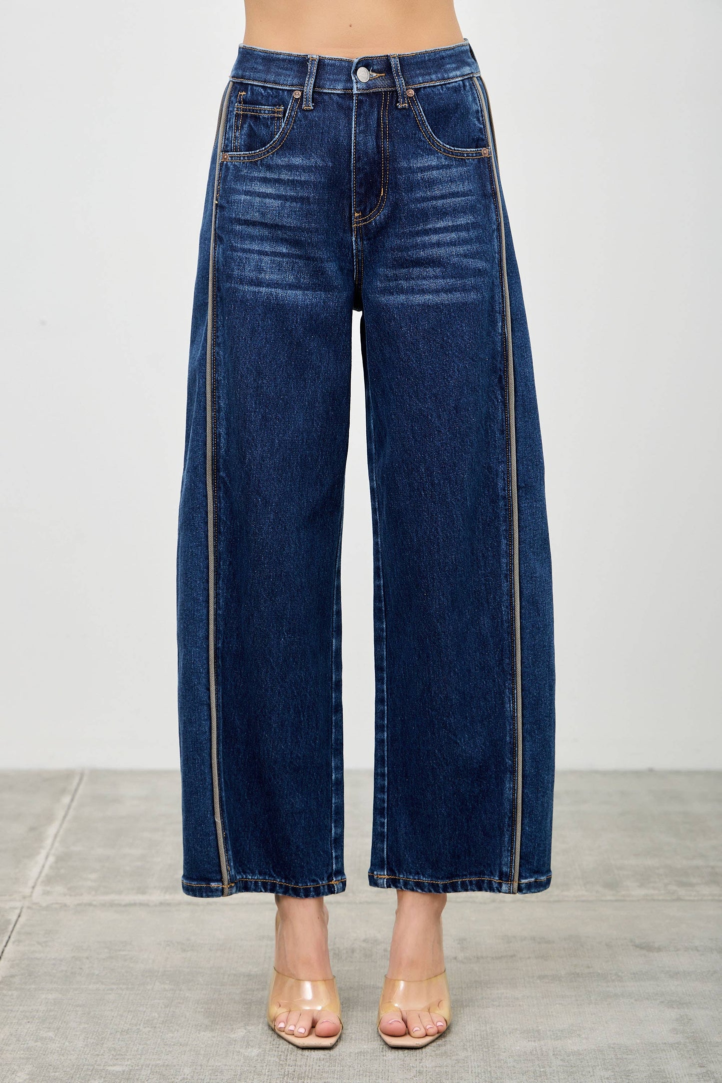 Dolly Barrel Jeans