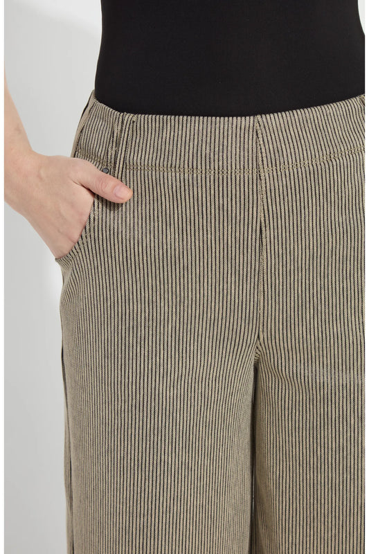 Clarke Pull-On Ankle Wide Leg Jeans