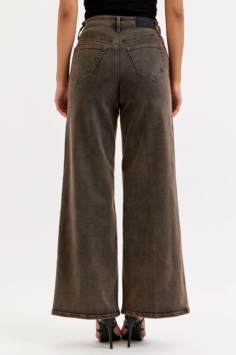 Claira Wide Leg Jeans