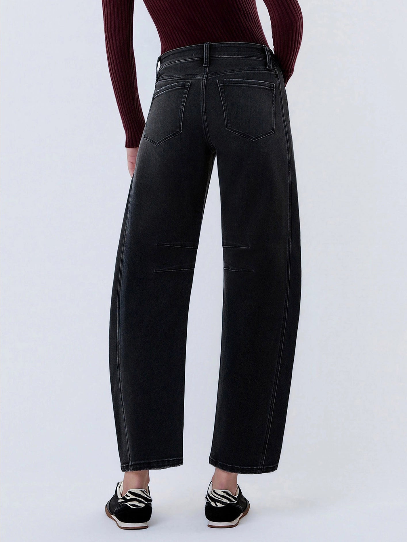High Rise Black Ankle Barrel Leg