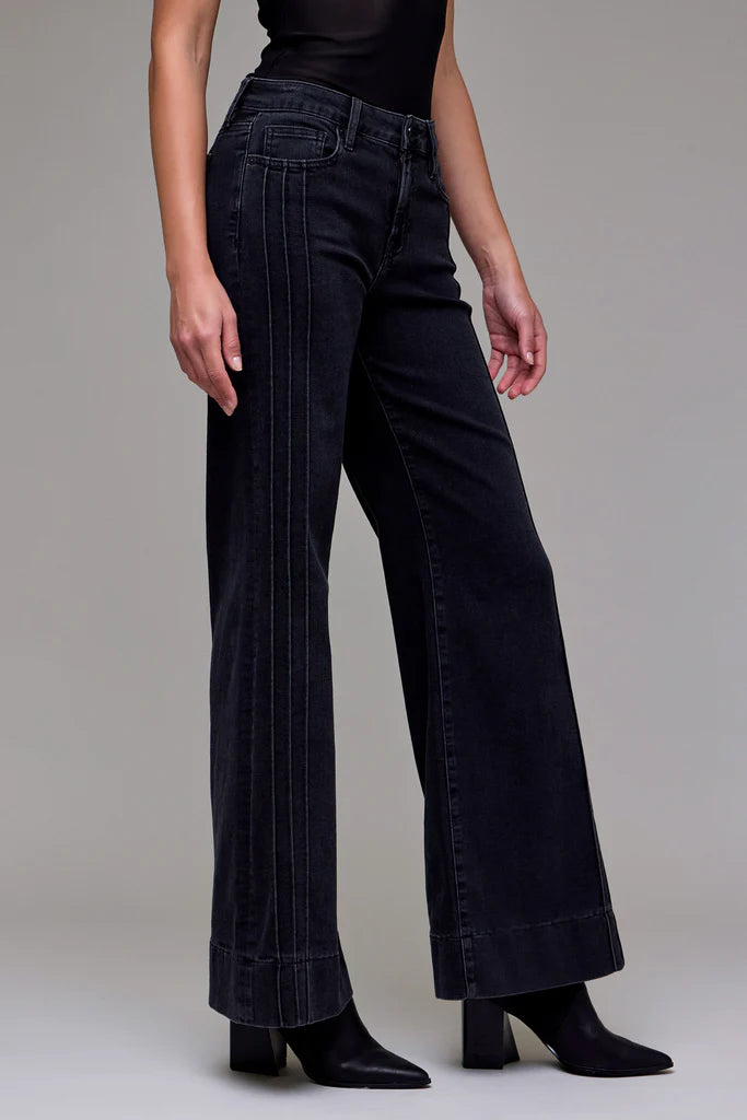 Happi Pintuck Comfort Flare
