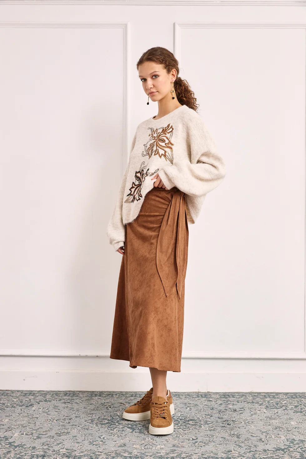 Pivoni Sweater