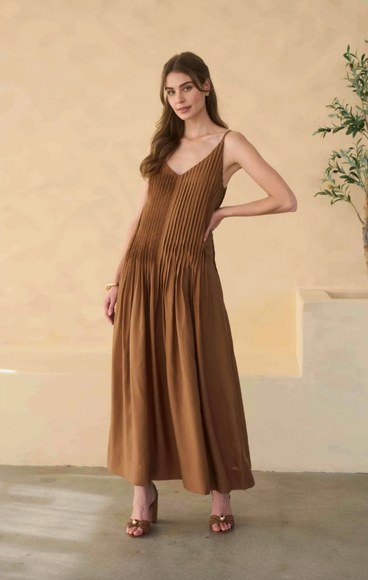 V Neck Pleated Front Detail Maxi Dress