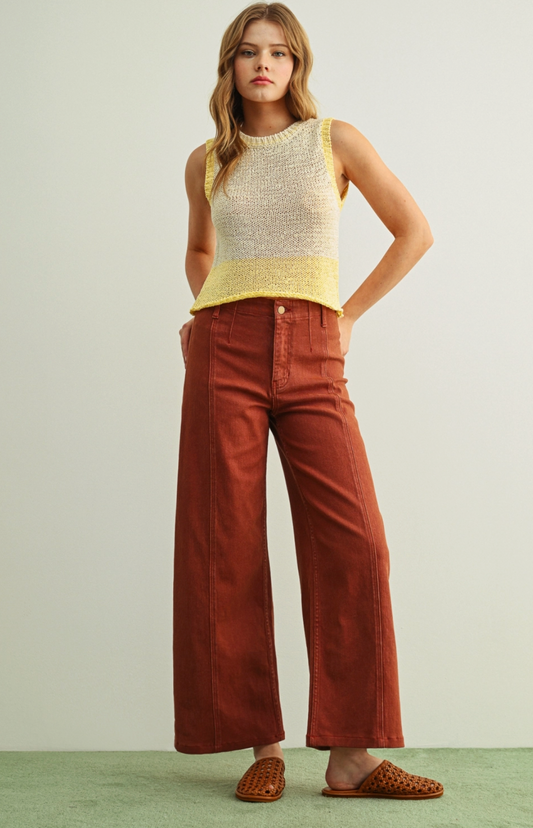 Color Blocked Sleeveless Knitted Top