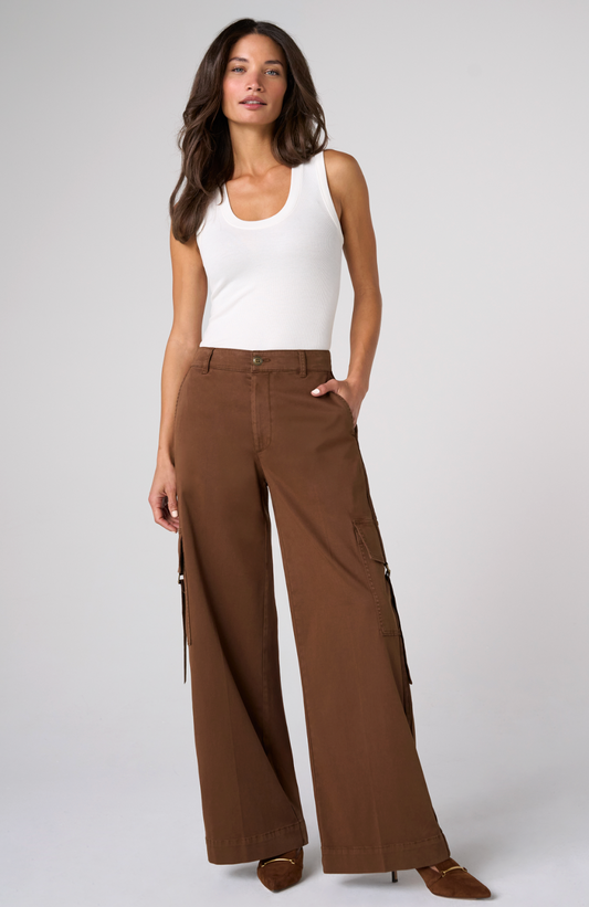 Mid Rise Wide Leg Cargo Pants