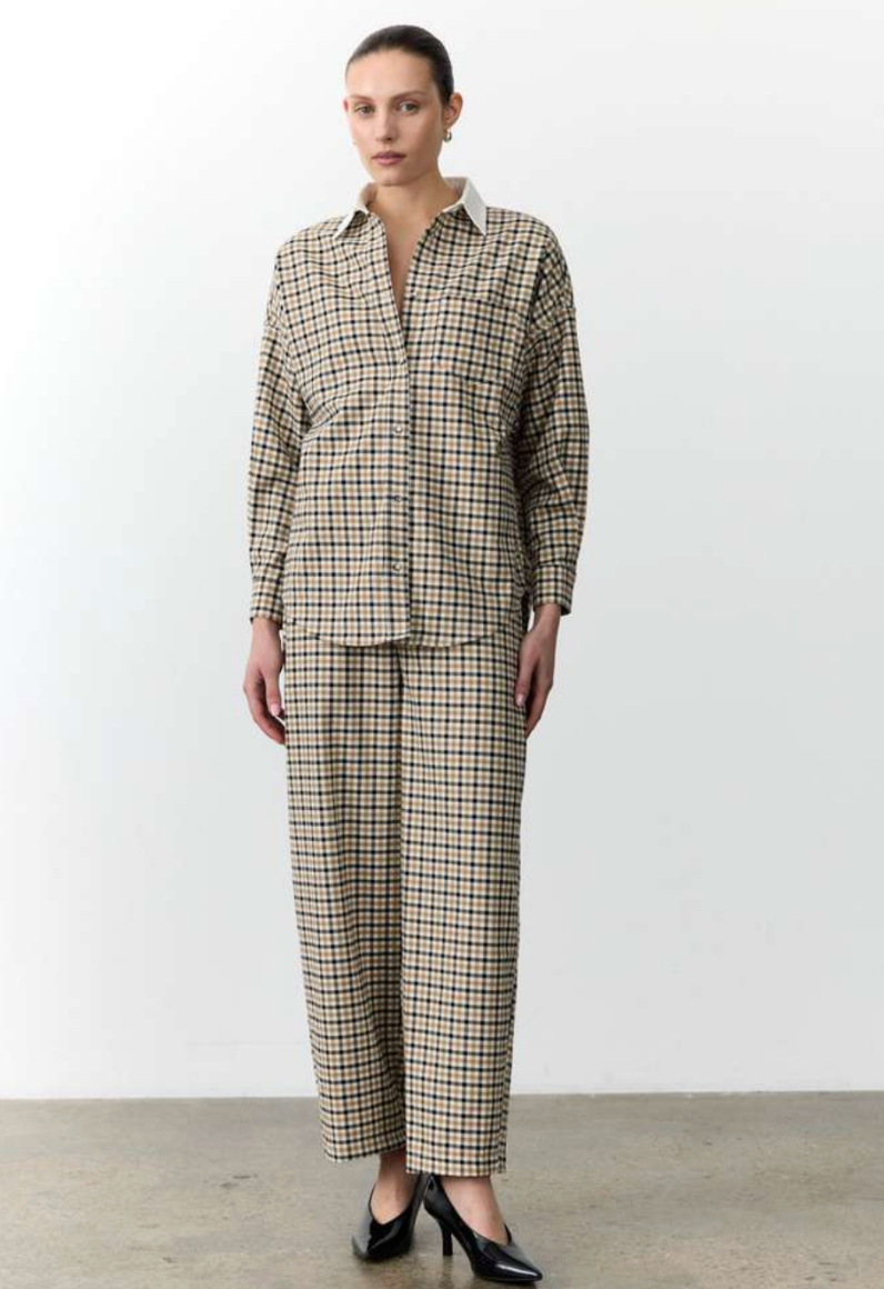 Henrik Contrast Collar Shirt