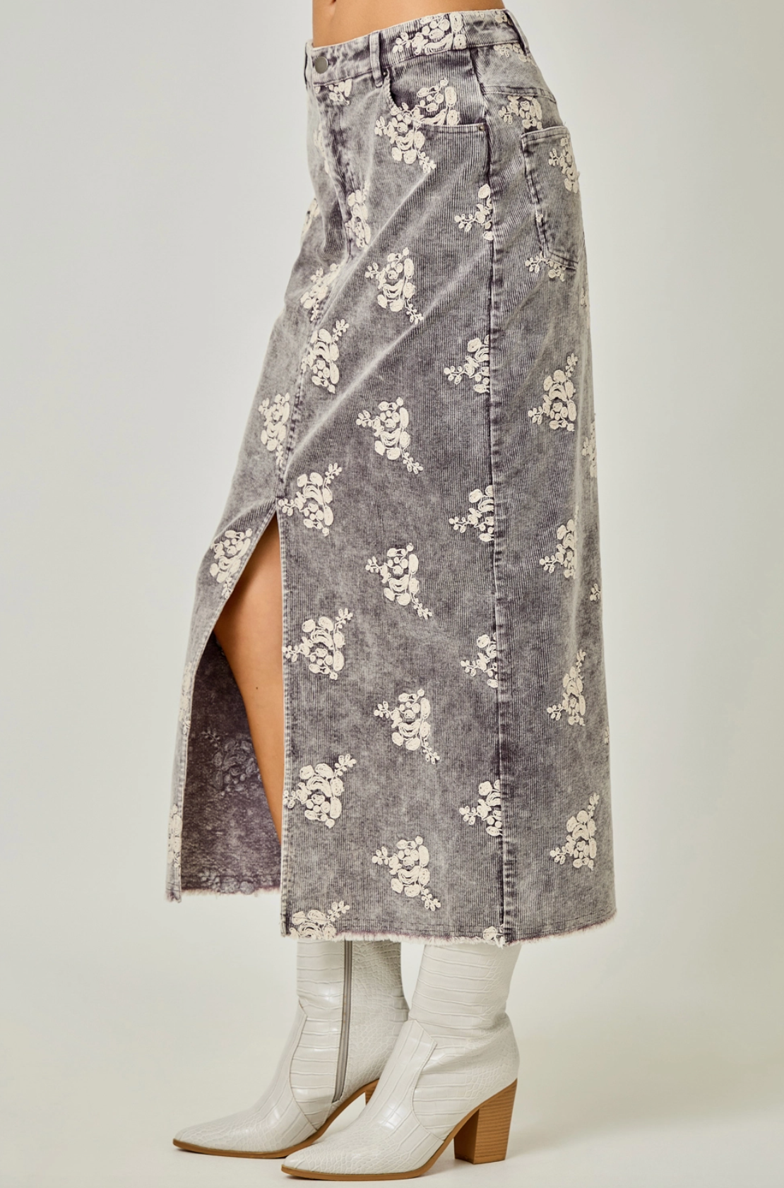 Embroidered Corduroy Skirt