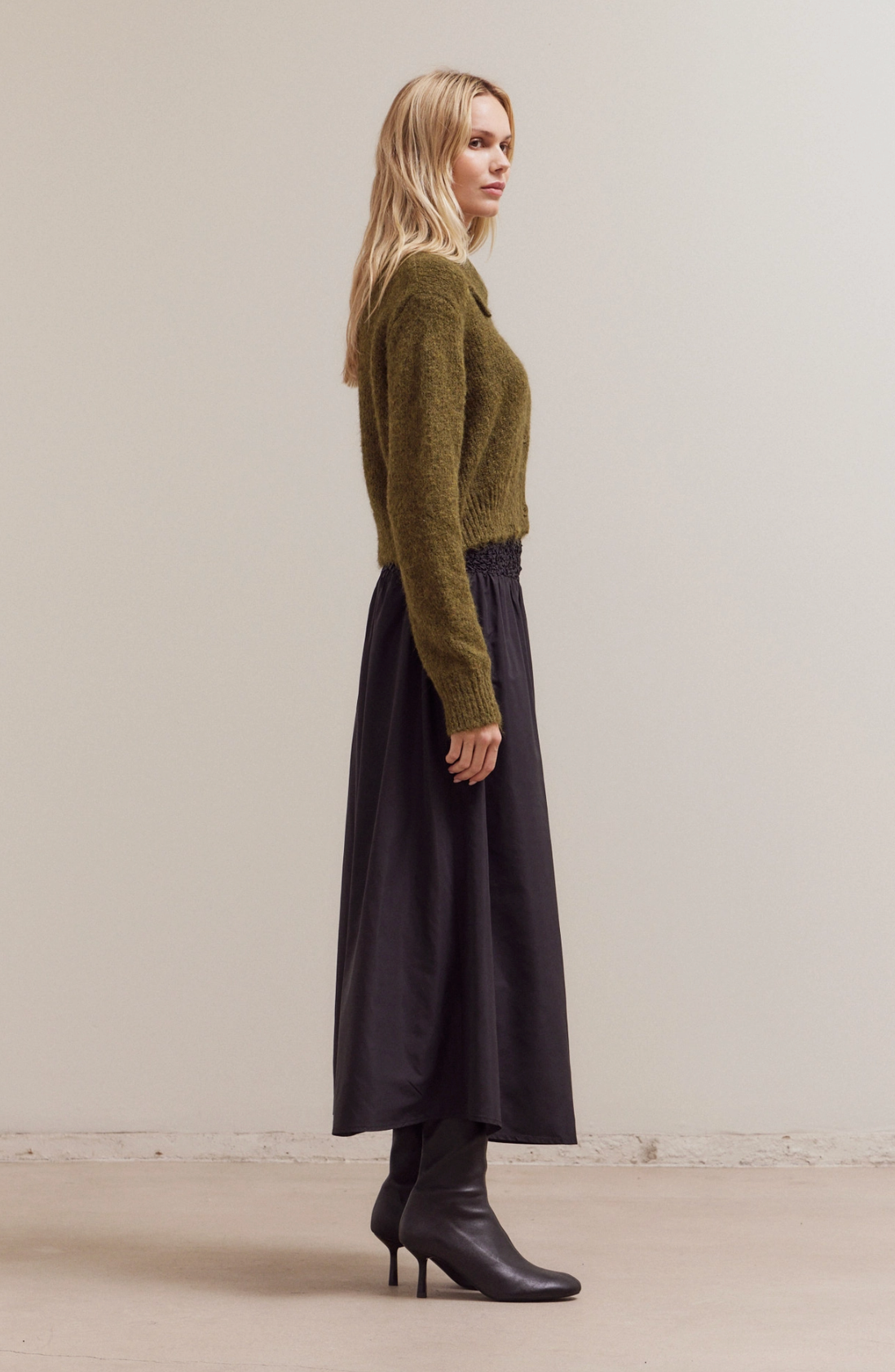 Moss Collar Neck Cardigan