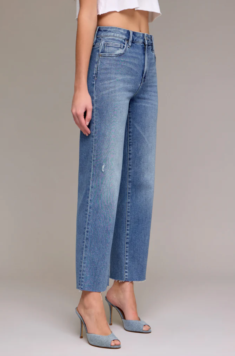 Tracey Medium HR Straight