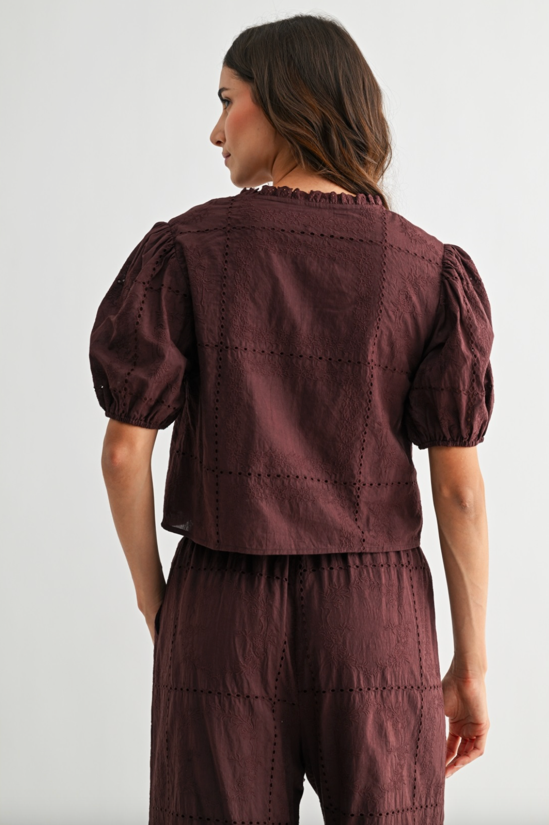 Embo Puff Sleeve Top