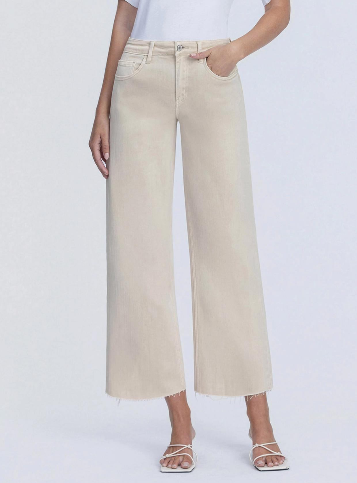 Sadie Crop Wide