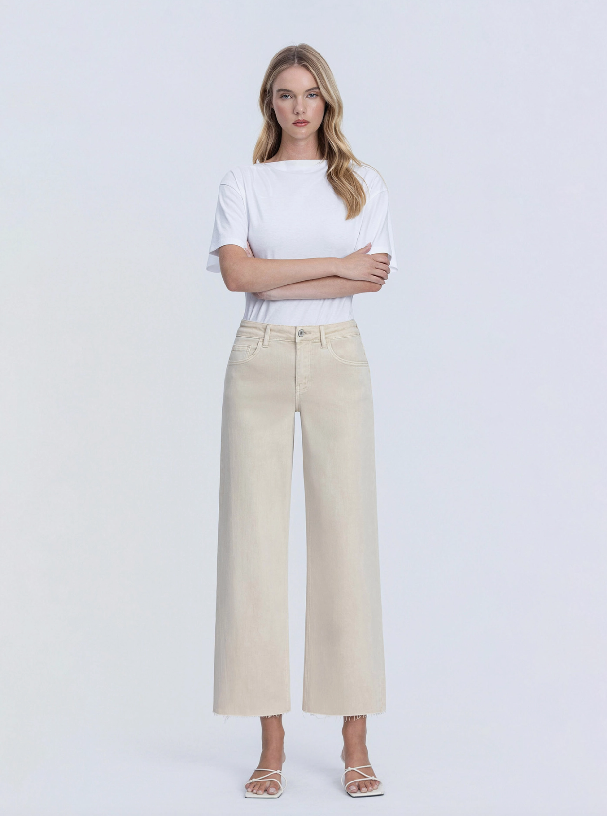 Sadie Crop Wide