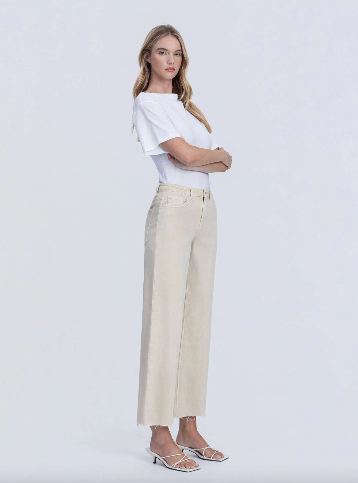 Sadie Crop Wide