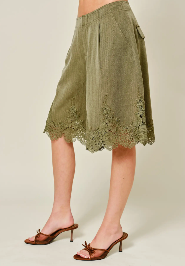 Lilah Lace Hem Shorts