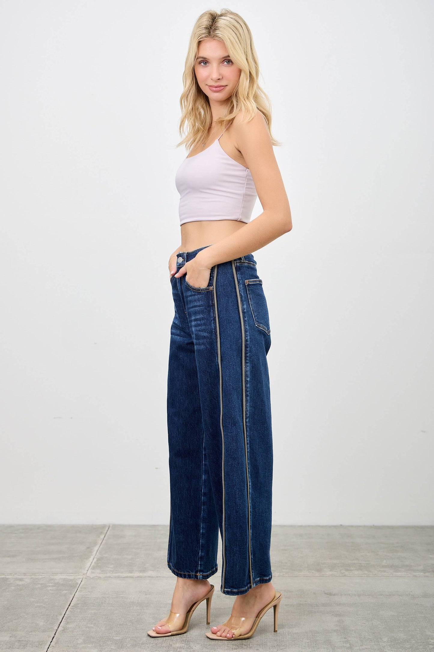 Dolly Barrel Jeans