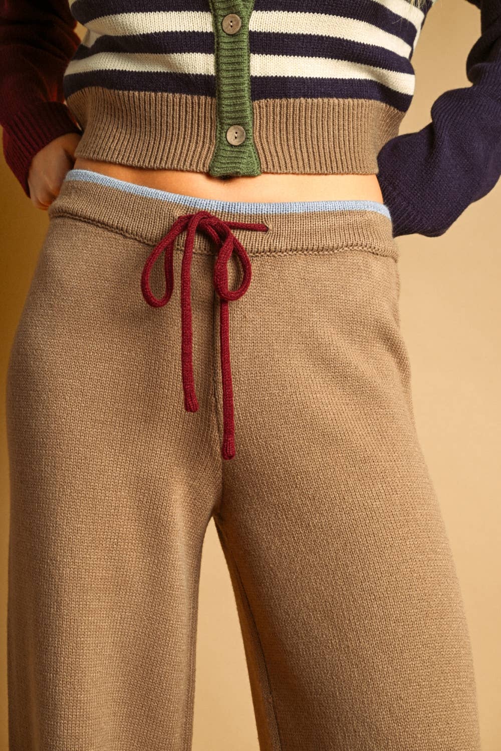 Color Mixed Knit Pants