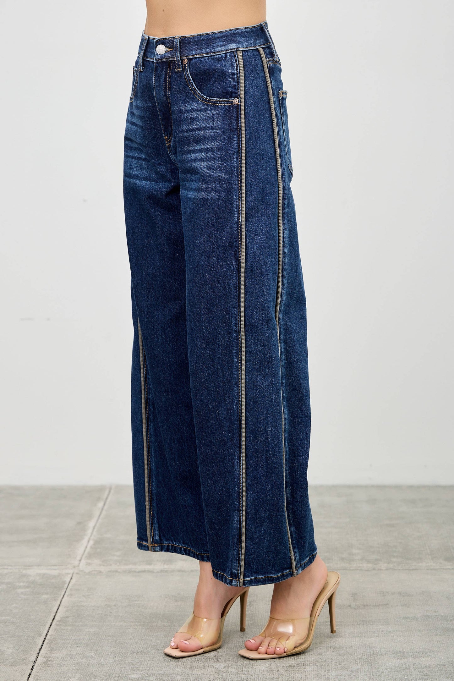 Dolly Barrel Jeans